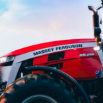 Massey Ferguson MF 8S系列推出了一种简单，可靠和连接拖拉机的新时代